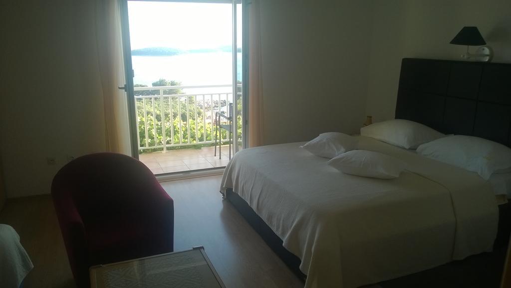 J&B Holiday House Hvar Хвар Экстерьер фото