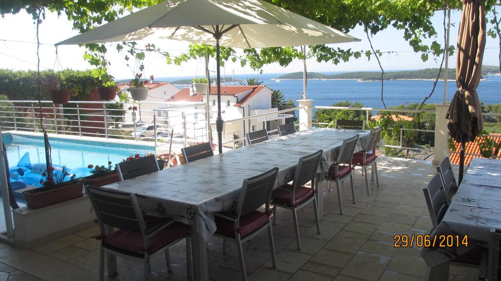 J&B Holiday House Hvar Хвар Экстерьер фото