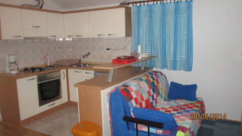 J&B Holiday House Hvar Хвар Экстерьер фото