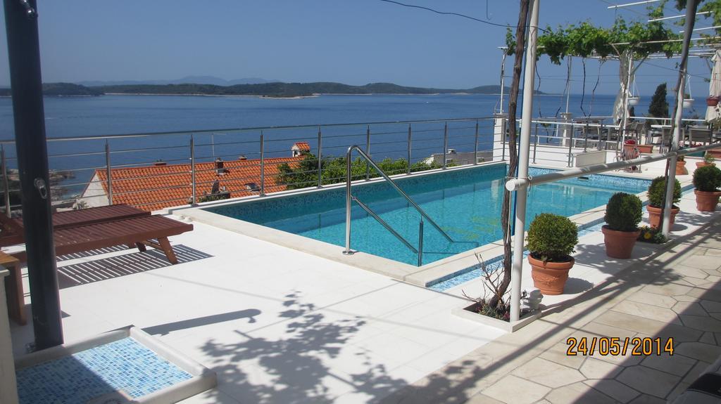 J&B Holiday House Hvar Хвар Экстерьер фото
